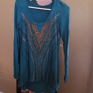 Miss Me long sleeve tunic
